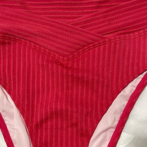 Cupshe Ribbed Red Bikini Bottom - Picture 6 of 6